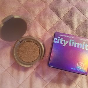 IBY Eyeshadow- Headliner